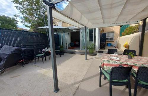 Le Grau-dʼAgde Apartamento | Appartement 3 pièces avec terrasse, clim et WIFI, proche plage et commerces - FR-1-423-312