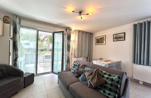 La Baule-Escoublac Apartamento | Appartement 3 pièces avec jardin privatif - La Baule Centre - FR-1-245-102