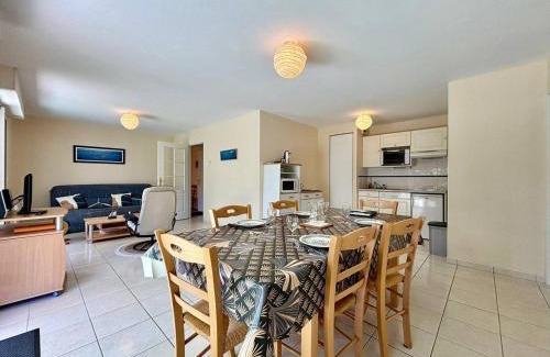Carnac Apartamento | Appartement 3 pièces Carnac – RDC avec terrasse, jardin, proche plage et commerces - FR-1-377-5