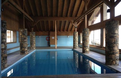 Bisanne 1500 Apartamento | Appartement 3 Pièces avec Piscine et Parking - Les Saisies, 7 pers - FR-1-594-75