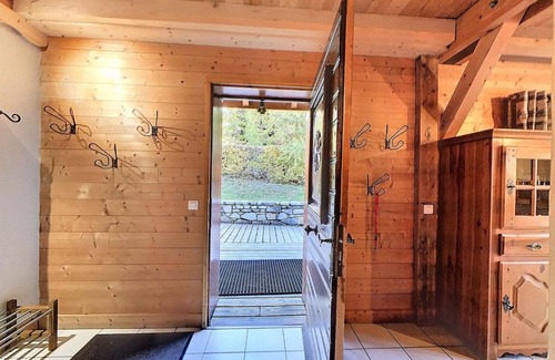 Le Corbier Apartamento | Appartement 3* pour 12 pers, terrasse sud, proche télésiège et navette, parking privé - FR-1-267-250