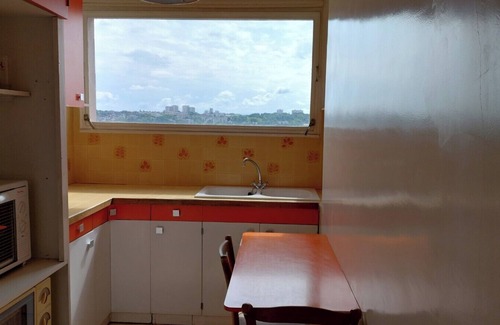 Bourg-la-Reine Apartamento | Appartement 3P Dernier Étage Centre Bourg La Reine Face au RER B - Paris à 10 mn