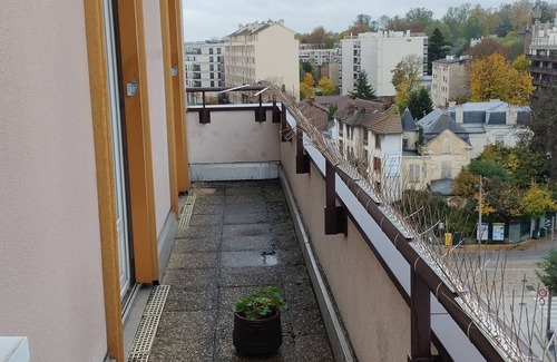Bourg-la-Reine Apartamento | Appartement 3P Dernier Étage Centre Bourg La Reine Face au RER B - Paris à 10 mn