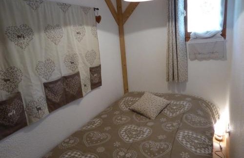Areches Apartamento | Appartement 4-6 pers, Beaufort, prox. pistes, piscine été, parking, animaux OK, bien équipé - FR-1-342-151