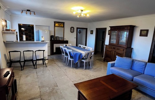 Viols-le-Fort Apartamento | Appartement 4 Chambres Dans un Château du 16ème Siècle