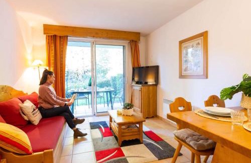 Vielle-Aure Apartamento | Appartement 4 pers à Vielle Aure avec piscine, parking, proche du centre et des remontées - FR-1-296-482