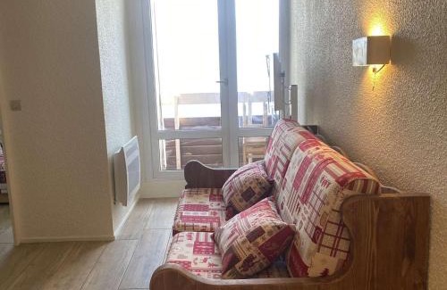 Eclose-Ouest Apartamento | Appartement 4 pers, balcon sud, quartier Passeaux - Alpe d'Huez - FR-1-405-111