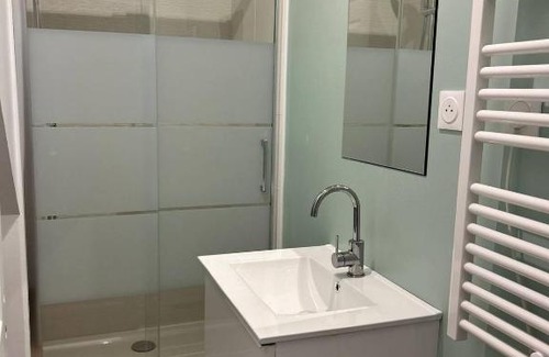Noisy-le-Grand Apartamento | Appartement 4 personnes Proche Centrex & Disneyland
