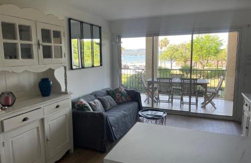 Cote d'Azur- French Riviera Apartamento | Appartement 4 personnes, vue mer exceptionnelle sur le golf de St Tropez