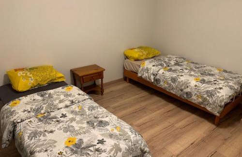 Bonneville Apartamento | Appartement 4 pièces dans une maison au calme