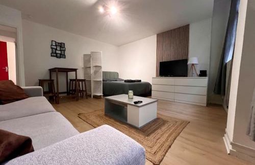 Besancon Old Town Apartamento | Appartement 4prsn/Au pied de la Citadelle