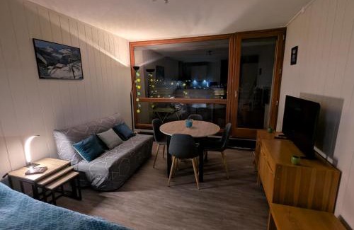 Mont-Dore Apartamento | Appartement 5 personnes avec garage, balcon et belle vue