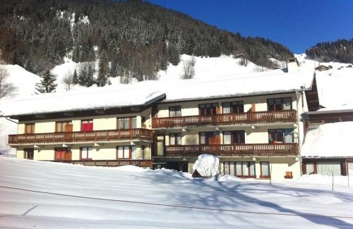 Beaufort Apartamento | Appartement 6 pers. au pied des pistes, balcon sud, parking, ski, randonnées - Arêches, 2 étoiles - FR-1-342-190