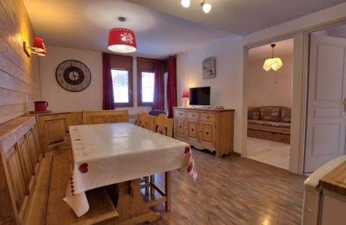 Flumet Apartamento | Appartement 6 pers, piscine, parking, pied des pistes, Flumet - FR-1-505-88