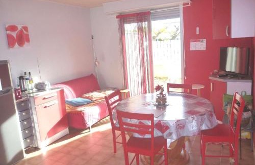 Marseillan Plage Apartamento | Appartement 6 pers, terrasse, à 2 pas de plage et commerces, parking, option Internet - FR-1-387-153