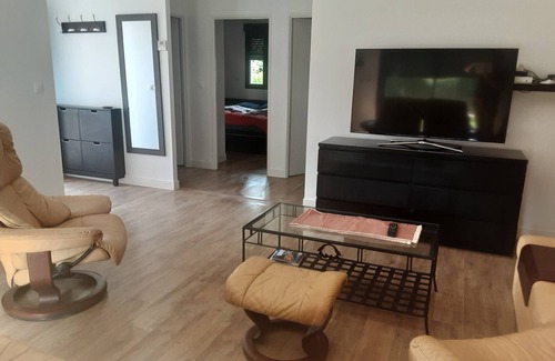 Floirac Apartamento | Appartement 60m2 - Jardinet et Terrasse- 4 Personnes Maximum