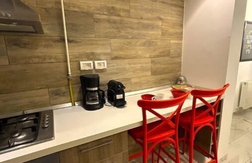 El Aouina Apartamento | Appartement a 10 min de l Aéroport Entre les Berges du lac et Ain Zaghouene,