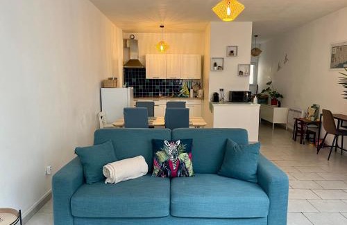 Chalons-en-Champagne Apartamento | Appartement au calme - Proche centre ville