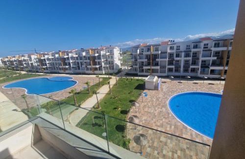 Cabo Negro Apartamento | Appartement agréable et lumineux vue sur piscine WIFI