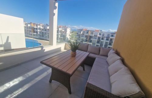 Cabo Negro Apartamento | Appartement agréable et lumineux vue sur piscine WIFI