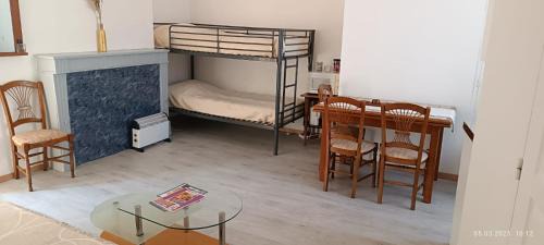 Bar-sur-Aube Apartamento | Appartement Artur 2