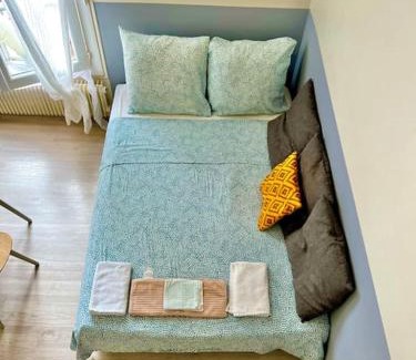 Fer a Cheval Apartamento | Appartement au bord des berges + parking