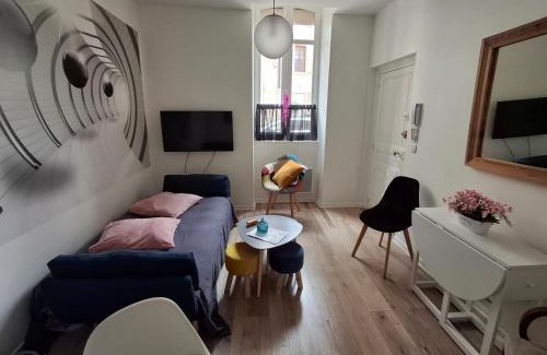 Centre Apartamento | Appartement au cœur du centre ville 2 couchages