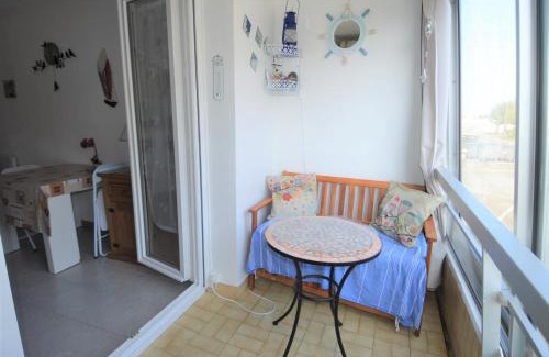 Courseulles-sur-Mer Apartamento | Appartement avec loggia - Proche centre et plage