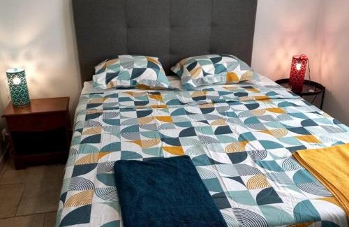 Ladern-sur-Lauquet Apartamento | Appartement avec accès privé à la rivière