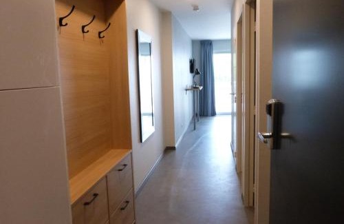 La Tranche-sur-Mer Apartamento | Appartement avec balcon, 1 chambre, piscine, jacuzzi, parking privé, accès direct plage et commerces - FR-1-194-221