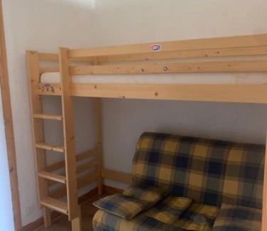 Saint-Jean-dʼAulps Apartamento | Appartement avec accès piscine- Station- 4 personnes