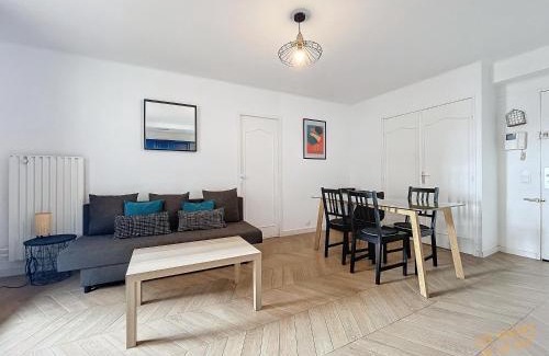 Saint-Charles Apartamento | Appartement avec Balcon - Vue sur Notre Dame - Les Frères de la Loc'