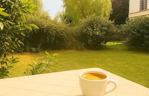 Mantes-la-Jolie Apartamento | Appartement avec Jardin et Terrasse près de Paris