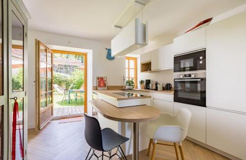 Talloires-Montmin Apartamento | Appartement avec Jardin & vue Lac Talloires (15' Annecy)