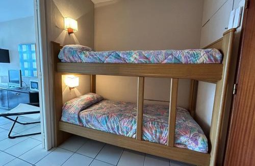 Behobie Apartamento | Appartement avec Terrasse Proche Plage et Parking Gratuit - FR-1-239-955