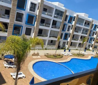 Martil Apartamento | Appartement avec vue piscine à centre ville martil
