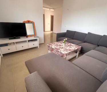Hjar Ennhal Apartamento | Appartement avec vue sur mer et piscine