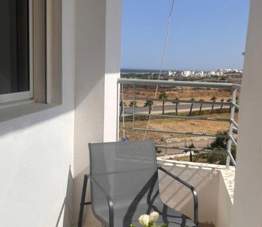 Hjar Ennhal Apartamento | Appartement avec vue sur mer et piscine