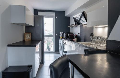 Moulin a Vent Apartamento | Appartement bien équipé avec parking, Lyon 8
