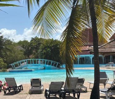 Sainte-Anne Apartamento | Appartement Bleu de Sable VUE MER résidence de vacances