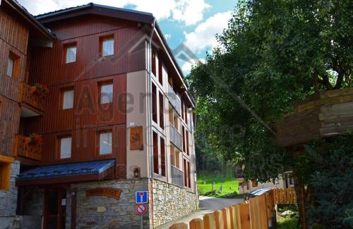 Montchavin Apartamento | Appartement Charmant pour 5 Pers. à Montchavin, 2 Balcons, Proche Pistes, Parking Gratuit - FR-1-329-81