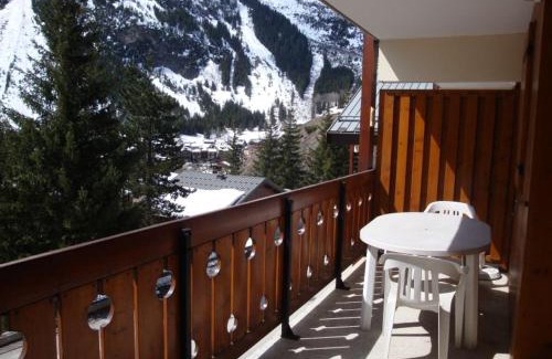 Pralognan-la-Vanoise Apartamento | Appartement cosy avec grand balcon plein sud en centre-ville, proche commerces et téléphérique - FR-1-464-52