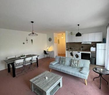 Saint-Genis-Pouilly Apartamento | Appartement Cern Geneve Terrasse Station de ski