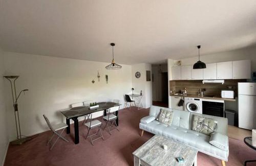 Saint-Genis-Pouilly Apartamento | Appartement Cern Geneve Terrasse Station de ski