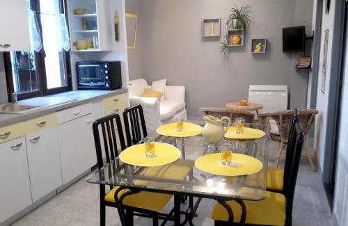 Villeneuve d'Aveyron Apartamento | Appartement cosy à Villeneuve avec jardin privé