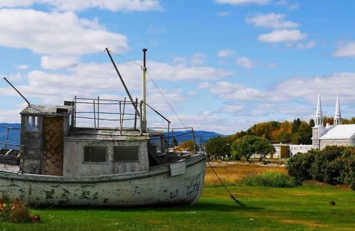 Isle aux Coudres Apartamento | Appartement Insulaire Avec vue sur le Fleuve !