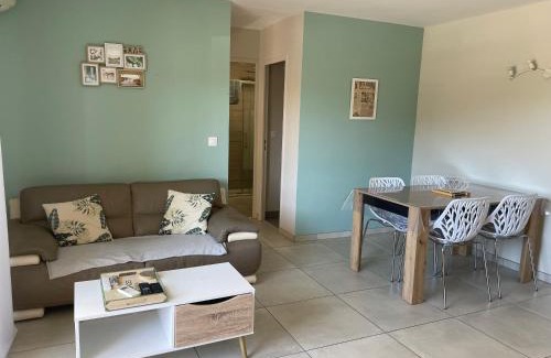 Palavas-les-Flots Apartamento | Appartement calme, climatisé 3min à pied de la mer
