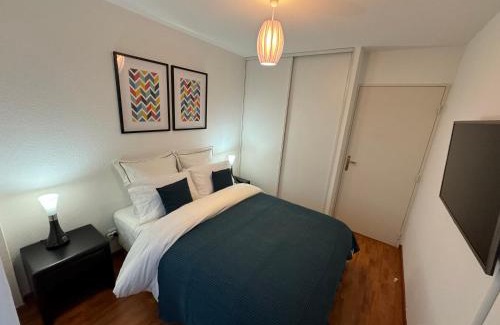 Poteries Apartamento | Appartement calme avec balcon, à 4km du centre, Parking, WI-FI, Netflix gratuit