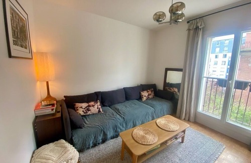 Pantin Apartamento | Appartement Calme et Spacieux 65m², vue Canal de Lourcq, Parking, Idéal Famille