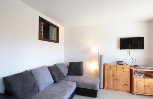 Les Carroz-d'Araches Apartamento | Appartement Centre Village - 6 pers, Parking, Balcon, Proche Pistes et Commerces - FR-1-572-138